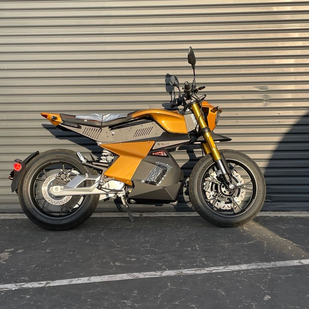 2025 Ryvid Anthem | Standard | 00055